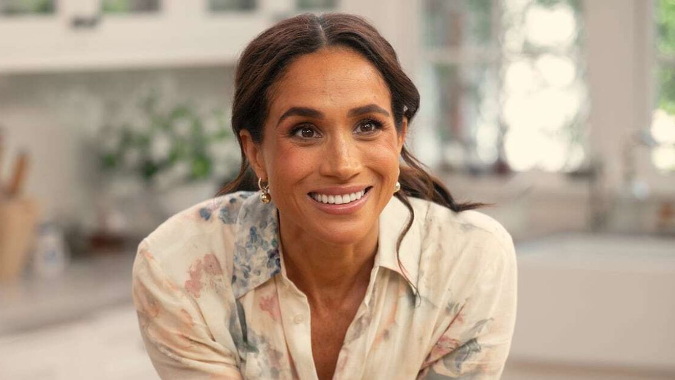 Câți ani are, de fapt, Meghan Markle? Teoria conspirației despre vârsta reală a Ducesei de Sussex și cum a ajuns internetul să o acuze că minte