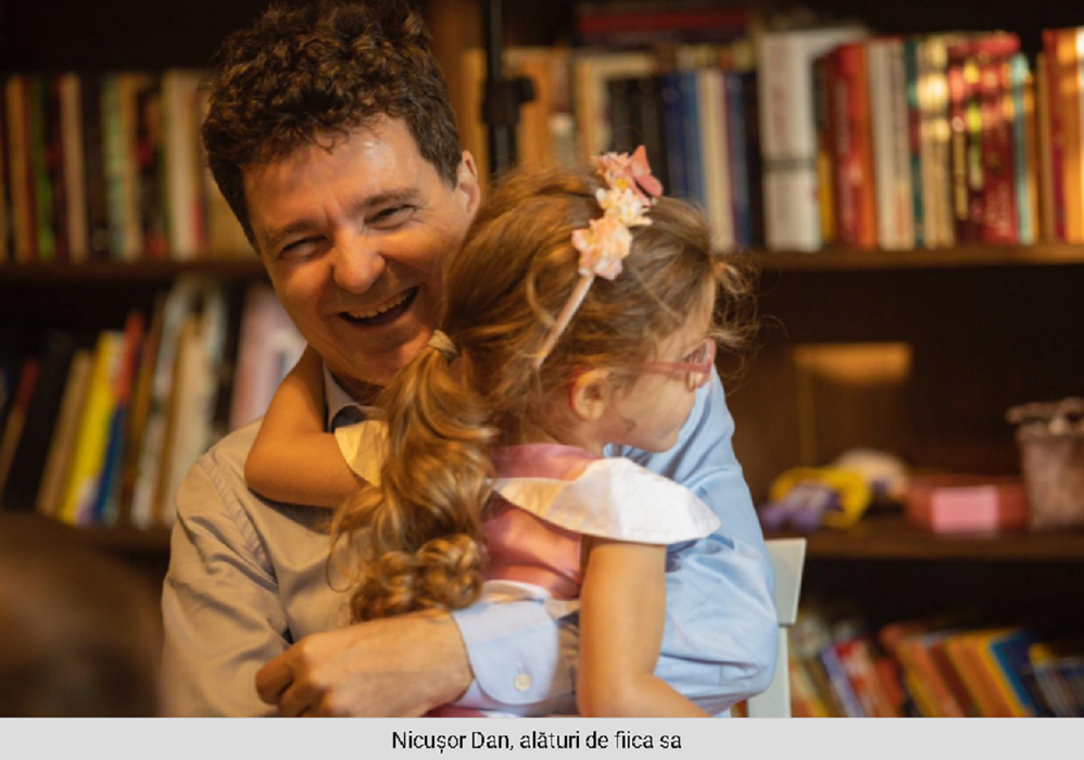 Nicușor Dan, în culmea fericirii! Primarul Capitalei a devenit tătic pentru a doua oară