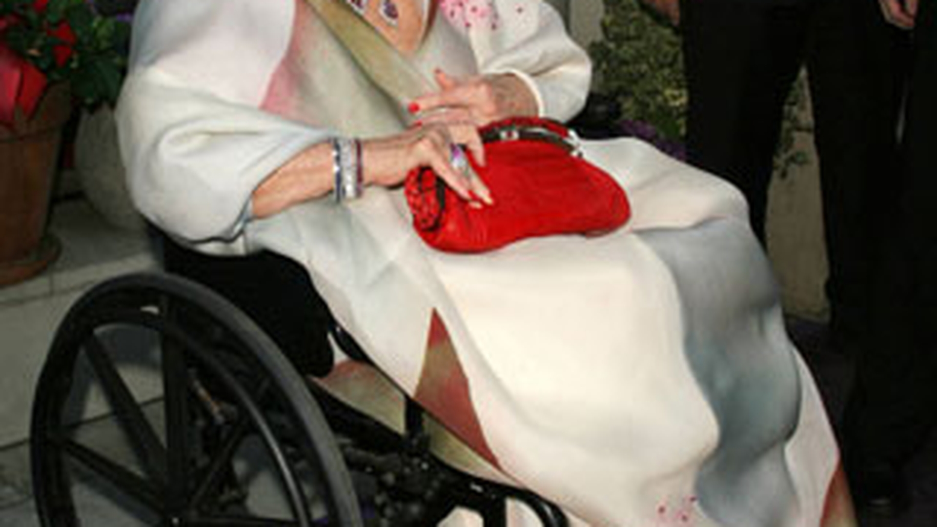 La 78 de ani, Elizabeth Taylor se va marita pentru a noua oara