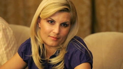 Elena Udrea si-a dat DESMISIA din PDL si s-a inscris in Partidul Miscarea Populara