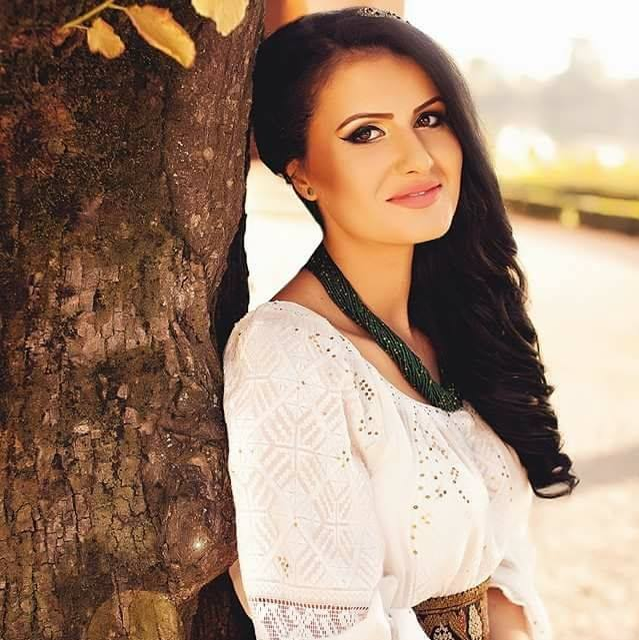 Geanina Manea, fosta iubită a lui Petru Mircea, mutilată! Atenţie, imagini şocante!
