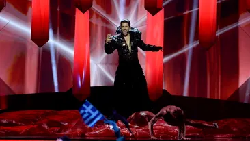 Cezar Ouatu vrea sa-si faca o colectie de costume! Vezi ce se va intampla cu rochia sa de la Eurovision!