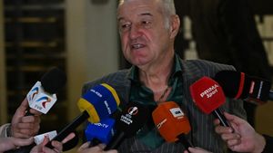 Gestul impresionant făcut de Gigi Becali pentru imigranții din Capitală: ”Vin după mine, că și-au dat vorbă între ei”