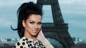 Imaginile pe care vedetele noastre le-ar vrea sterse! Inna, Alexandra Stan si Antonia, cu partile intime la vedere!