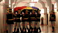 Gafă colosală la înmormântarea lui Ion Iliescu. Greșeala care nu a trecut neobservată