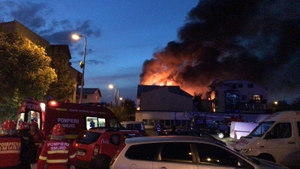 Incendiu devastator în Bucureşti! 20 de victime