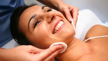 Afla cum sa-ti alegi crema antirid potrivita!