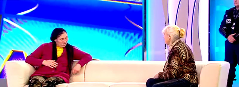 Simona Gherghe a văzut negru în faţa ochilor când această invitată i-a confirmat bănuiala! Şi-a chemat asistenta cu un şerveţel şi… Într-un final, a părăsit emisiunea!