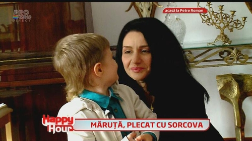 Măruţă l-a sorcovit pe Petrus Roman! Uite ce fumuşel este fiul fostului premier!