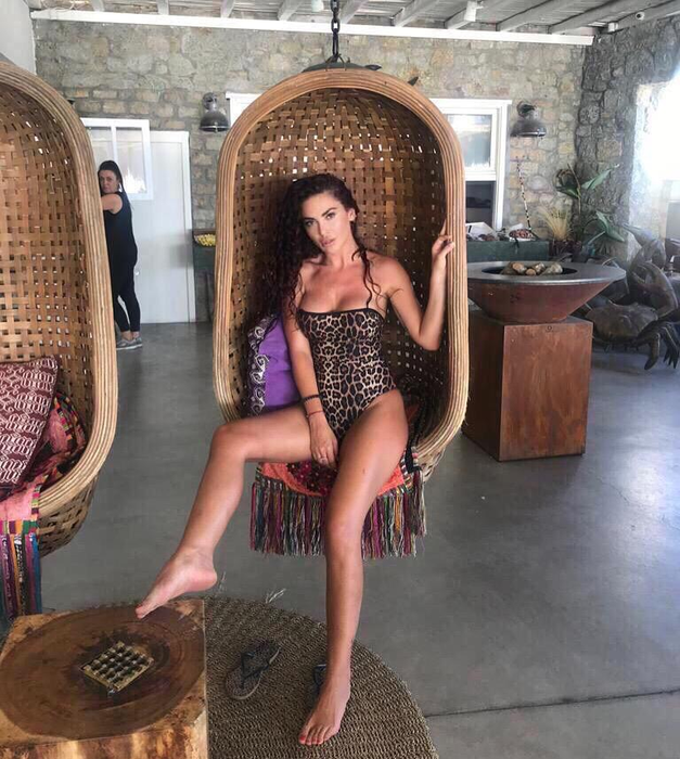 Roxana Ungureanu a fost jefuită în Mykonos!