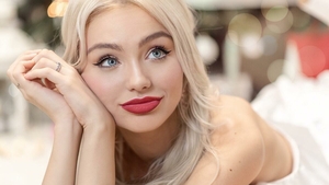 Bianca de la "Bravo ai stil" a fost cerută în căsătorie, după ce acuzat-o pe Alexandra Stan că i-a furat iubitul. Cum a reacţionat blondina