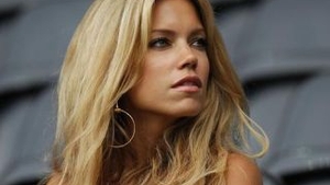 Dupa ce a invins in lupta cu cancerul, Sylvie Van der Vaart a ajuns in finala concursului "Let's Dance"
