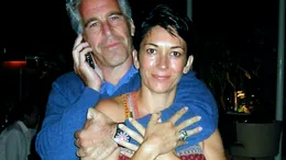 Achizițiile bizare ale lui Jeffrey Epstein, dezvăluite din arhivele FBI: uniforme de școlărițe, jucării și obsesii bizare