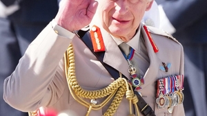 Regele Charles, huiduit la ultima apariţie! Mulţimea s-a săturat de monarhie: "Nu eşti regele meu"