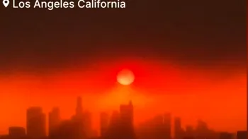 Răsărit apocaliptic în Los Angeles: Incendiile au transformat orașul într-un peisaj de groază