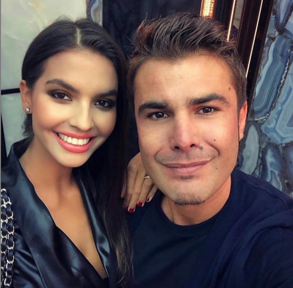 Adrian Mutu și Sandra s-au căsătorit în 2016, iar un an mai târziu au făcut nunta pe o plajă din Cuba