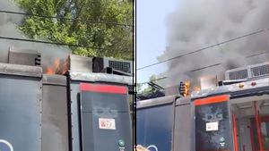 Clipe de groază pentru turiștii din Italia: un tren a luat foc! 2 români fac dezvăluiri cutremurătoare: ”Oamenii au început să se panicheze”