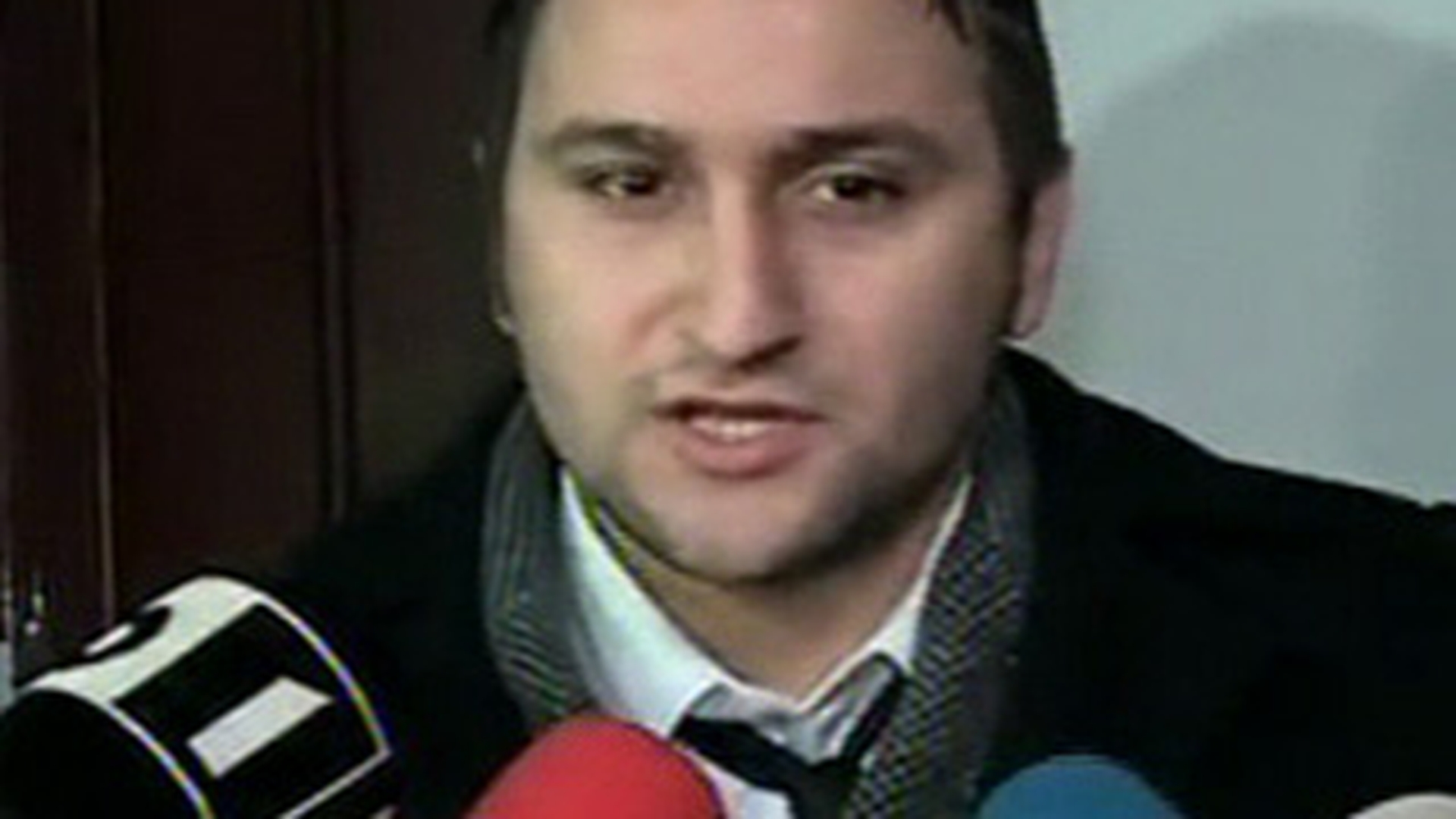 Profesorul Dan Visan este hotarat sa isi gaseasca un loc de munca: "Trebuie sa-mi intretin familia"