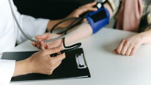 Boala 'săracilor' face din nou victime în Europa. Ce simptome are și de ce e musai să te duci la medic