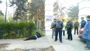 Trei iranieni, faultati prin metoda Maradona in parcul IOR! Afaceristii au fost salvati de un politist local!