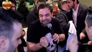 Unde a ajuns să cânte Florin Salam. Imagini incredibile cu manelistul