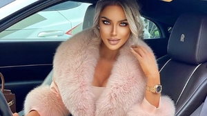 Bianca Drăgușanu, o nouă intervenţie estetică. Cum arată blondina