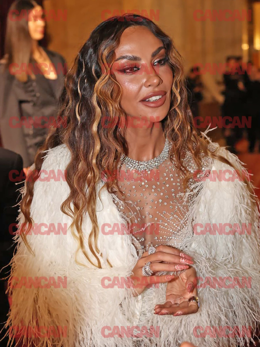 Mădălina Ghenea a primit premiul Elle Woman