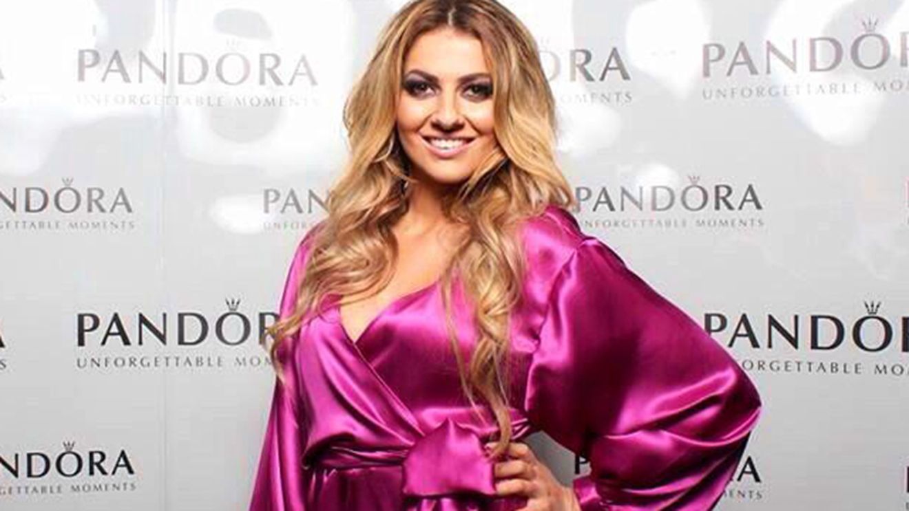 Lidia Buble, schimbare radicala de look dupa ce l-a lasat pe Razvan fara sotie! Acum este mai pe placul "matinalului"