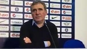 Hagi şi Petrescu s-au tachinat înaintea duelului din această seară: „Dan vorbeşte ca Pep Guardiola!”