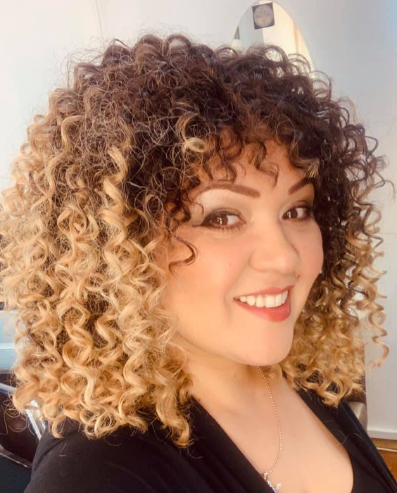 Minodora i-a compus o melodie soțului ei de ”Valentine’s Day”: ”Ține la mine cu adevărat”