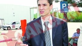 Amantul a santajat-o ca se sinucide!