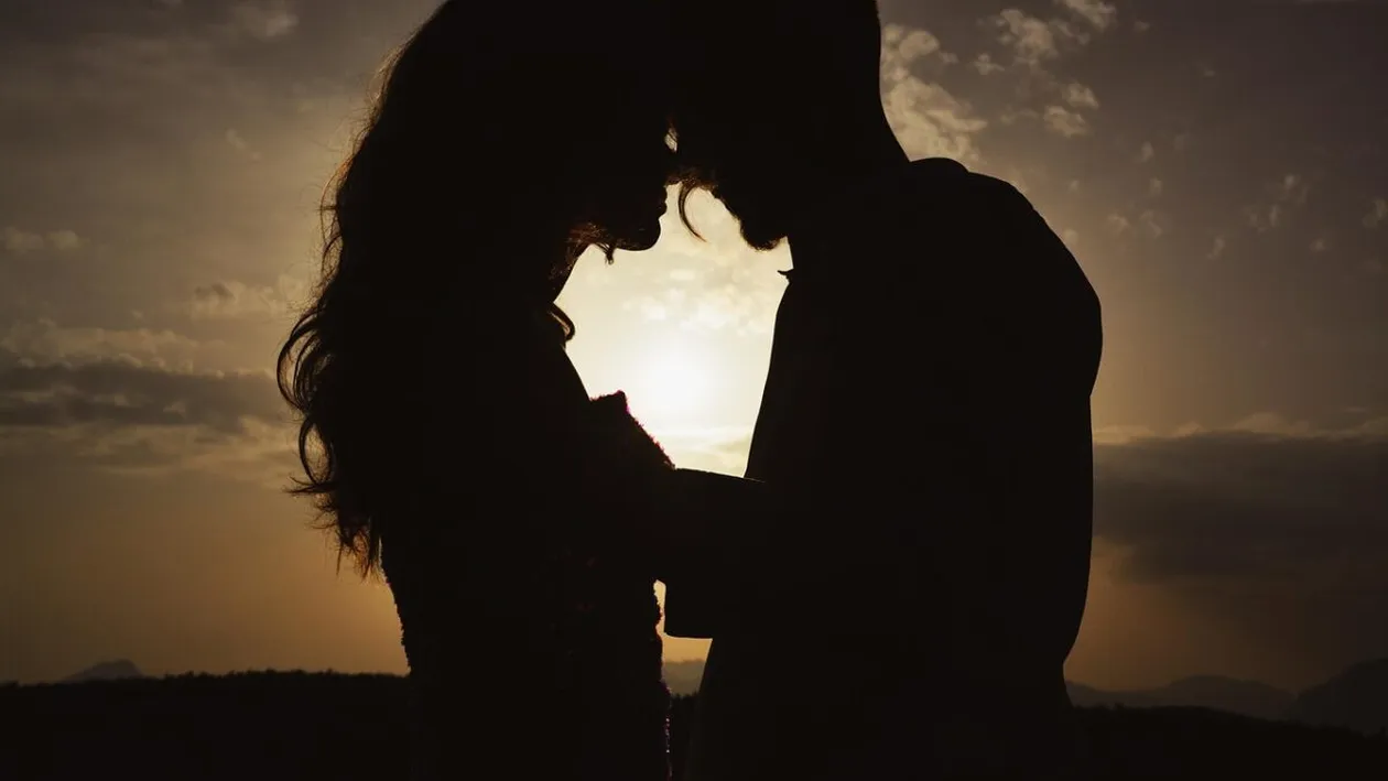 Mesaje de Ziua Îndrăgostiților. Ce să îi urezi jumătății tale mult iubite de Valentine's Day