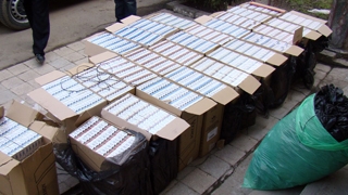 Aproape 3.000 de pachete de tigari au fost confiscate in Calarasi!