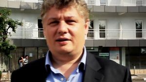 Breaking news! A fost găsit mort într-un hotel din Bucureşti! Ovidiu Brăiloiu s-a stins din viaţă la doar 49 de ani!