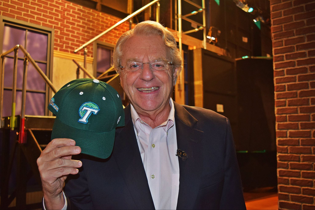În ultimii ani de viață, Jerry Springer a suferit de cancer (Foto: Facebook)