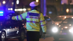 Amendă de 495 lei pentru toți șoferii care fac această manevră pe șoselele din România, în 2026. Puțini știu că este interzisă de Codul Rutier