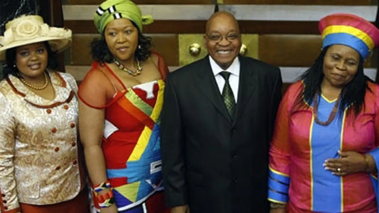 A doua sotie a presedintelui sud-african, insarcinata cu un bodyguard!