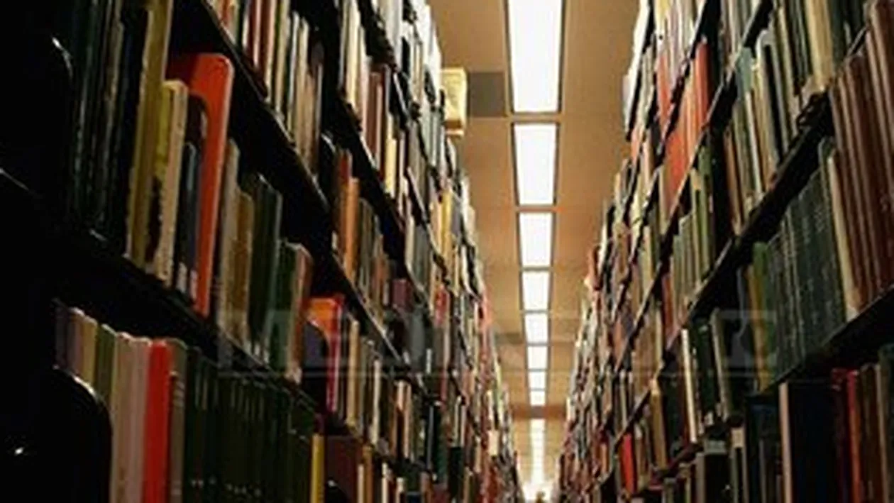 100.000 de volume unicat din Biblioteca Universitatii, distruse dupa o avarie la o conducta