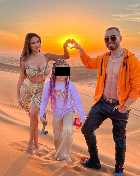 Sonny Flame și Lena Preda, alături de fiica lor (Foto: Instagram.com)