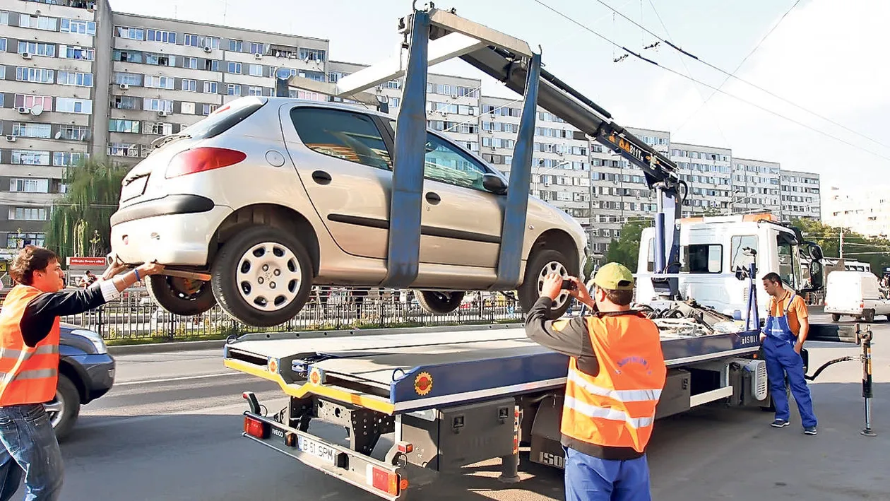 Veste proastă pentru şoferi! Se vor ridica din nou maşinile parcate neregulamentar!