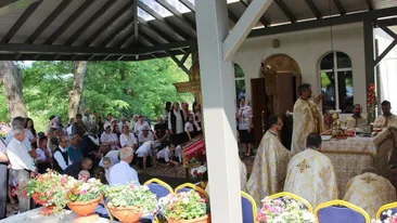 BOR a anunțat că în contextul epidemie de coronavirus slujbele de Paște se vor ține afară și cu mai puțin de 100 de oameni