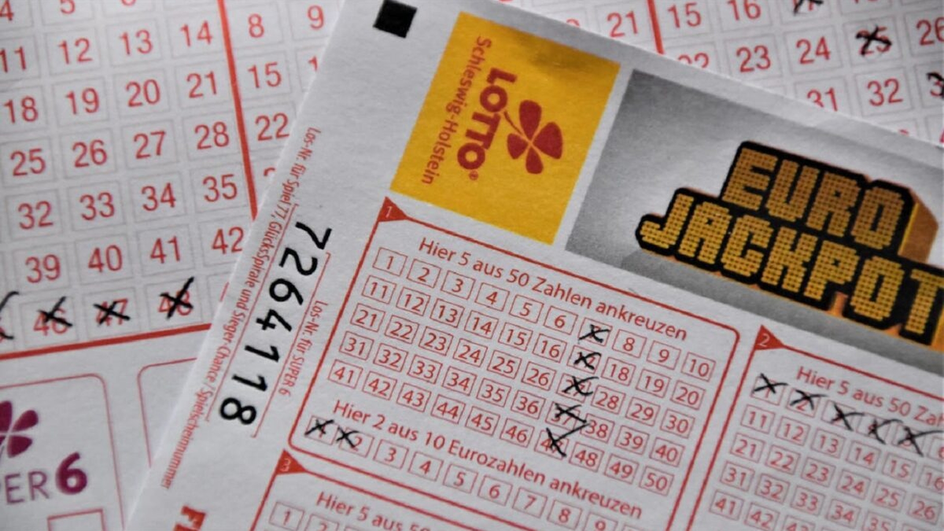 La un pas să piardă 1 milion de dolari! Greșeala minoră care l-ar fi lăsat fără bani pe un câștigător la LOTO: "Încă nu-mi vine să cred!"