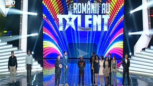 Este mai bogat cu 10.000 de euro! Cine este castigatorul premiului de Originalitate la "Romanii au talent"