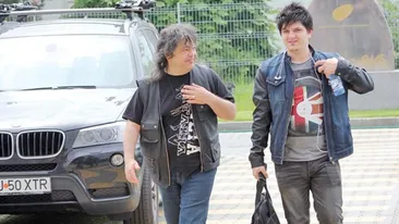 Fiul lui Leo Iorga, apel disperat pe Facebook: ”Așteptăm ambulanța de 40 de min. Tata are nevoie de oxigen”