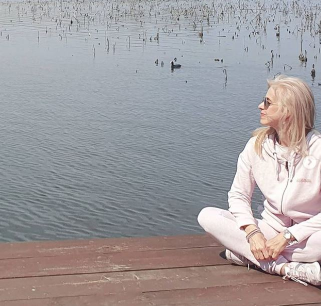 Ce a pățit Bianca Brad după ce a fost să scoată bani de la un bancomat. “Am căzut în genunchi când am realizat. Este vorba de o sumă mare!” Actrița a făcut plângere la Poliție
