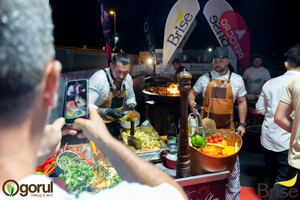 Cel mai exclusivist proiect din Mamaia cu petreceri pe șantier la care au participat nume sonore ca Ilie Năstase, Adrian Mutu sau familia Halep! Ce va urma? (P)