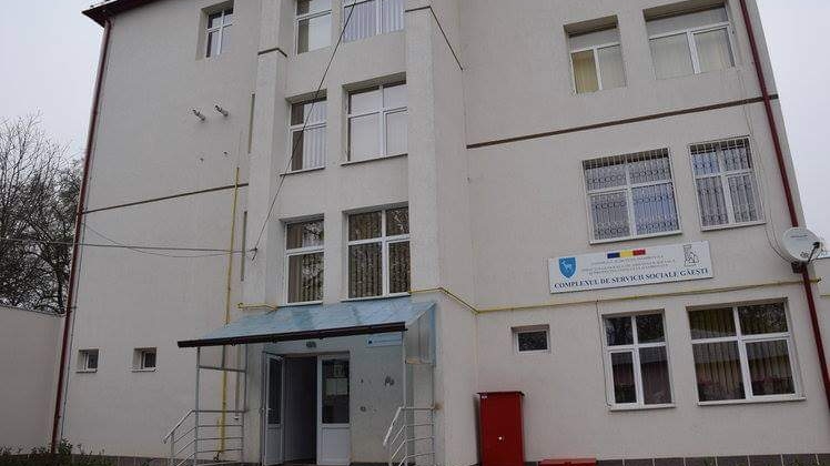 Tragedie în Dâmbovița. Un băiețel internat într-un centru de servicii sociale a murit după ce a intrat în stop cardio-respirator