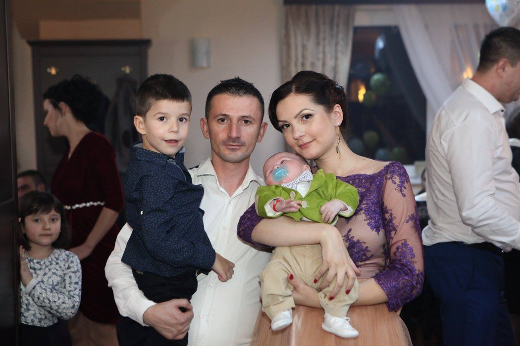Iulian Breazu are o familie fericită