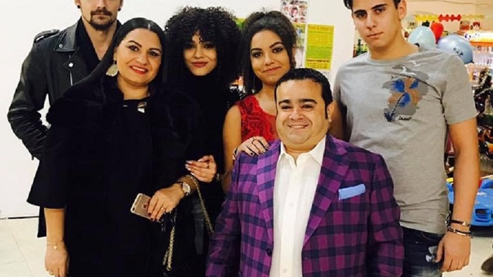 Familia lui Adi Minune s-a mărit! Karmen a făcut publică prima poză cu cel mai mic moştenitor