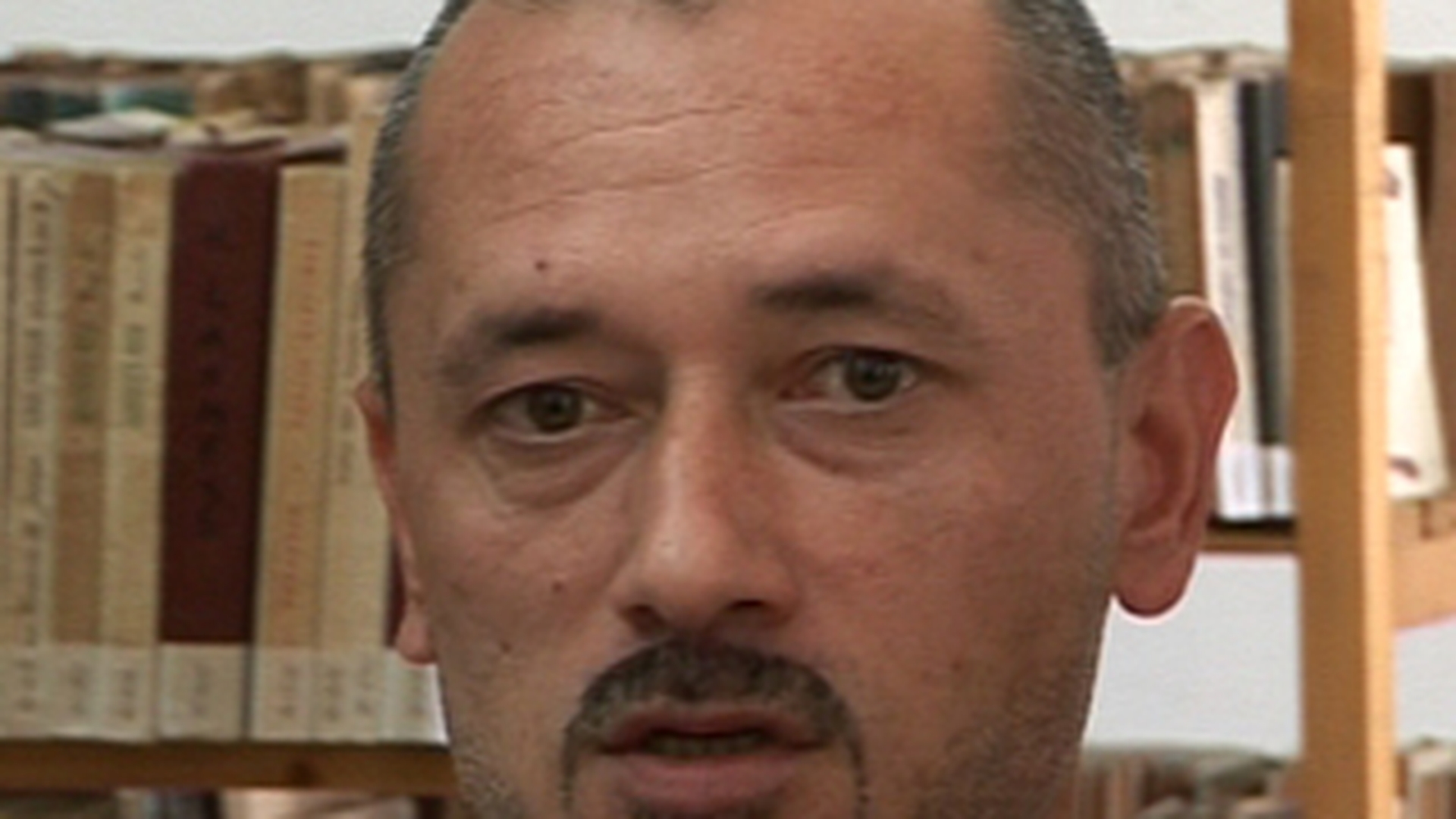 VIDEO Un detinut din Penitenciarul Giurgiu cere sa fie eutanasiat pentru ca de 14 ani a fost inchis pe nedrept!